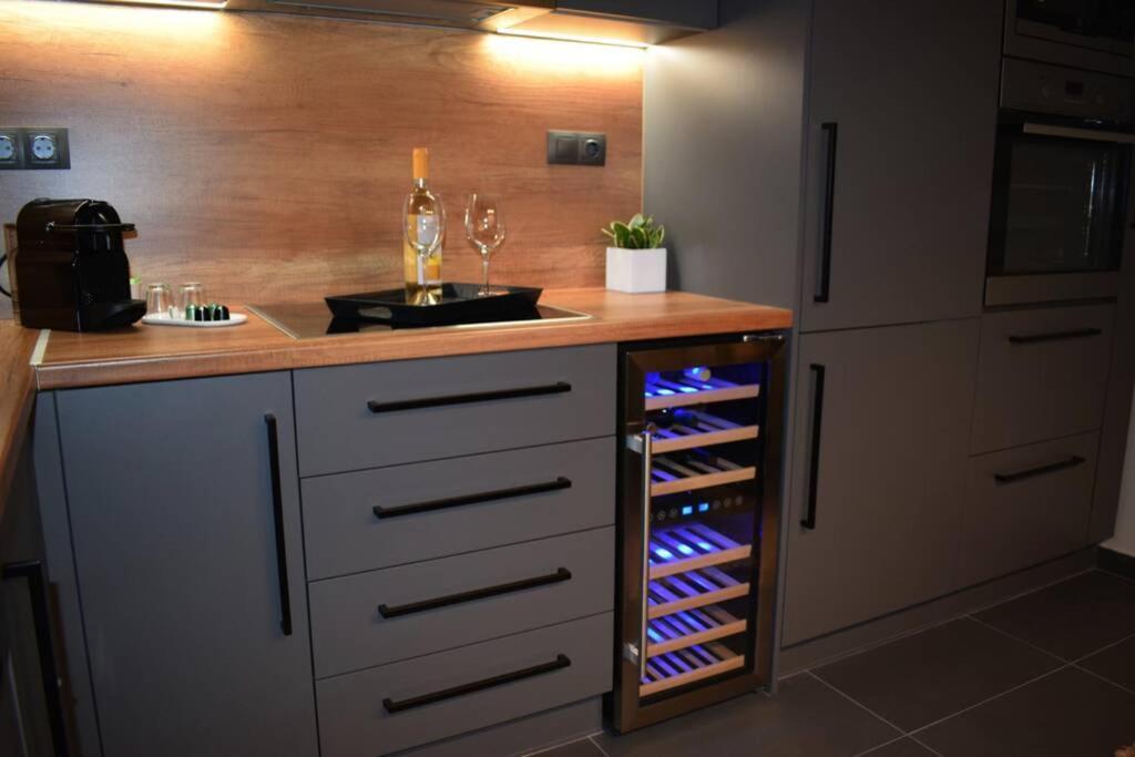 Ockto Luxurious Business Travel Apartment Athens Luaran gambar