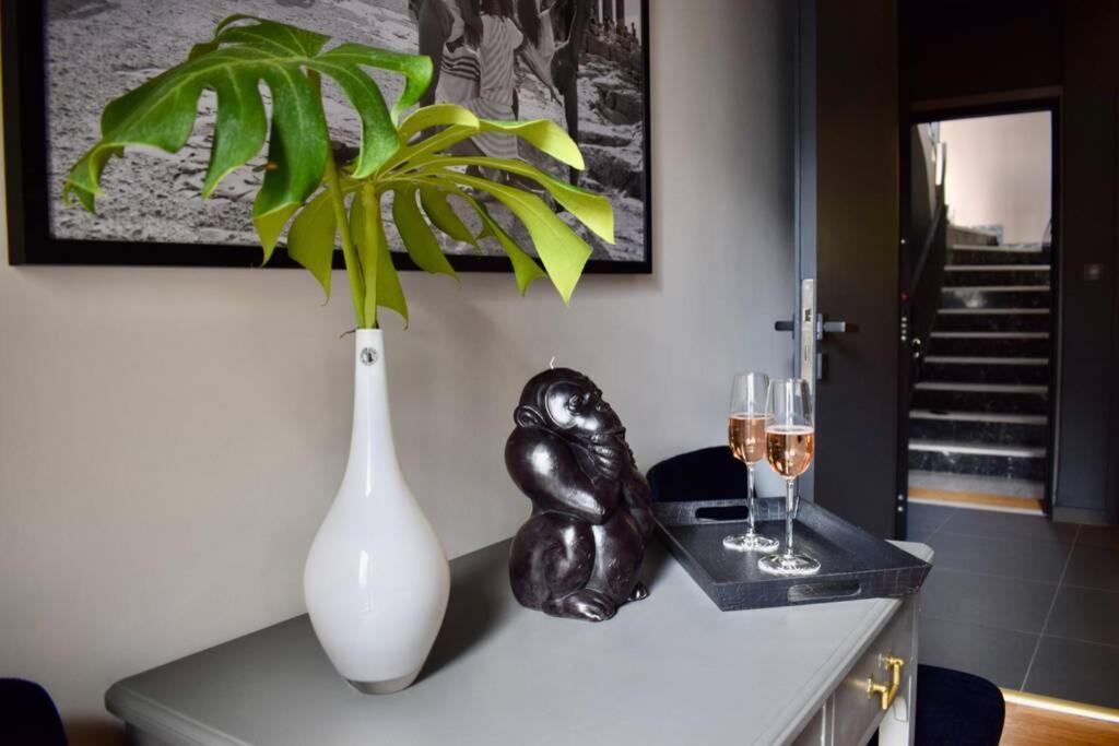 Ockto Luxurious Business Travel Apartment Athens Luaran gambar